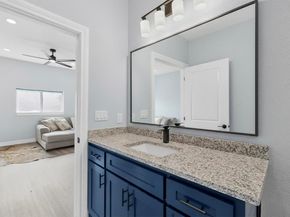 2216  Ross Avenue , Fort Worth Texas 76164