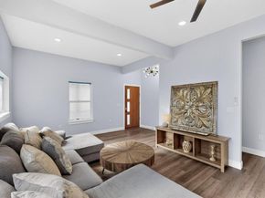 2216  Ross Avenue , Fort Worth Texas 76164