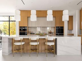 4527 N Lindhurst Avenue , Dallas Texas 75229