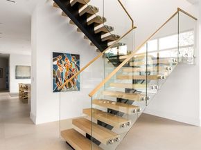 4527 N Lindhurst Avenue , Dallas Texas 75229