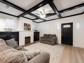 1205 W Arlington Avenue , Fort Worth Texas 76110