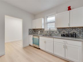 1205 W Arlington Avenue , Fort Worth Texas 76110