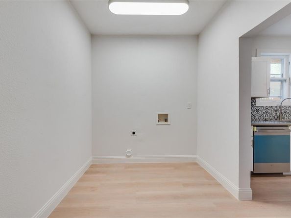 1205 W Arlington Avenue , Fort Worth Texas 76110