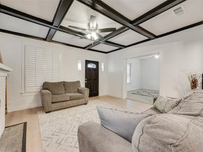 1205 W Arlington Avenue , Fort Worth Texas 76110