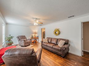 1205  Marshalldale Drive , Arlington Texas 76013