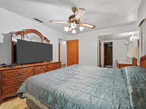 1715  Shady Glen Lane , Dallas Texas 75232