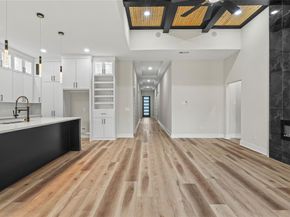 1531 E Waco Avenue , Dallas Texas 75216