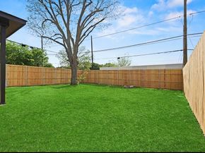 1531 E Waco Avenue , Dallas Texas 75216