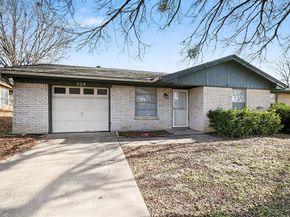 229  Mountain View Drive , Azle Texas 76020