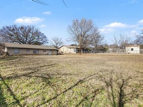 229  Mountain View Drive , Azle Texas 76020