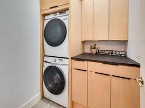 8245  Bonny Bank  , The Colony Texas 75056