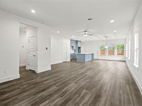 3335  Spring Avenue , Dallas Texas 75215