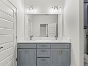 3335  Spring Avenue , Dallas Texas 75215