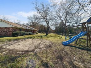 1006 S Clark Road , Cedar Hill Texas 75104