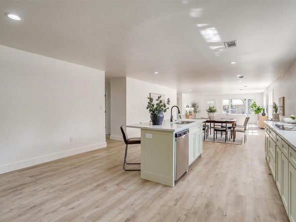 5440  Fursman Avenue , Fort Worth Texas 76114