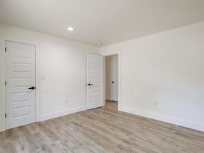 5440  Fursman Avenue , Fort Worth Texas 76114