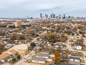 3608  Latimer Street , Dallas Texas 75215