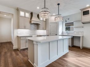 3608  Latimer Street , Dallas Texas 75215