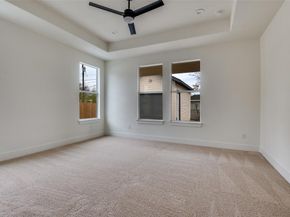 3608  Latimer Street , Dallas Texas 75215