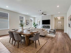 3608  Latimer Street , Dallas Texas 75215