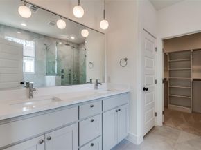 3608  Latimer Street , Dallas Texas 75215