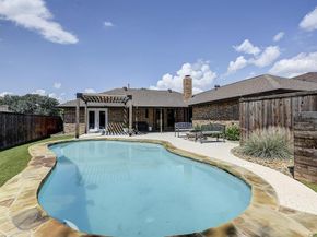 1716  Rosemeade Circle , Carrollton Texas 75007