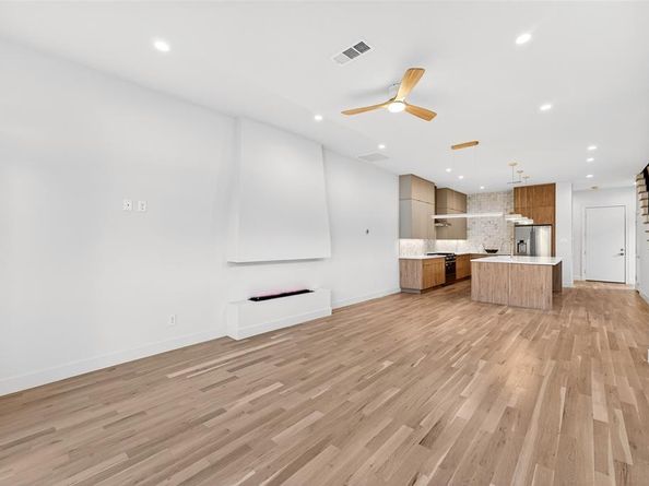 6603  Roper Street , Dallas Texas 75209