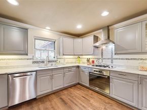 10035  Woodgrove Drive , Dallas Texas 75218