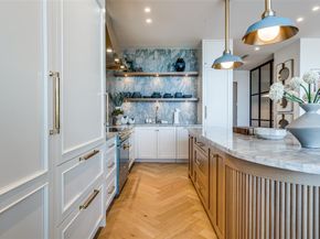 2408  Victory Park Lane  1442, Dallas Texas 75219