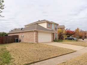 8721  Lariat Circle , Fort Worth Texas 76244