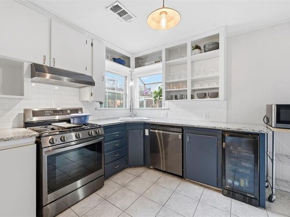 2129  Cardinal Lane , Fort Worth Texas 76111