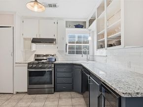 2129  Cardinal Lane , Fort Worth Texas 76111