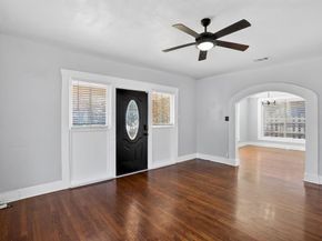 2703  Gladstone Drive , Dallas Texas 75211