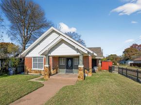 2703  Gladstone Drive , Dallas Texas 75211