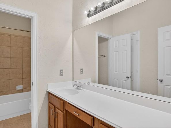 1410  Oxbow Drive , Cedar Hill Texas 75104