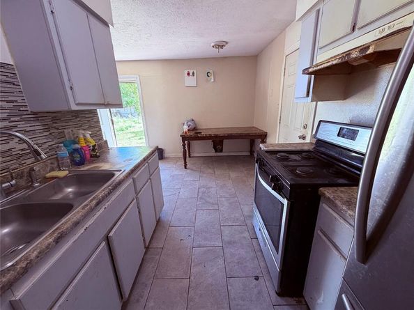 3514  Pacesetter Drive , Dallas Texas 75241