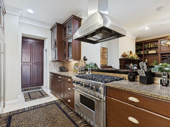 2828  Hood Street  508, Dallas Texas 75219