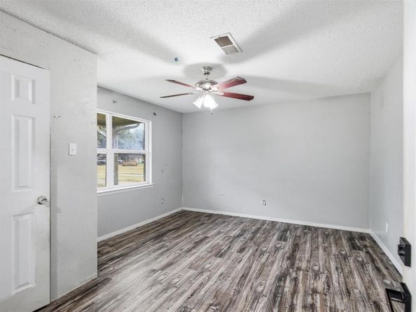 154  Cotillion Road , Fort Worth Texas 76134