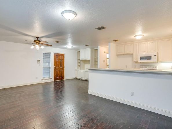 4549  Rancho Blanca Court , Fort Worth Texas 76108