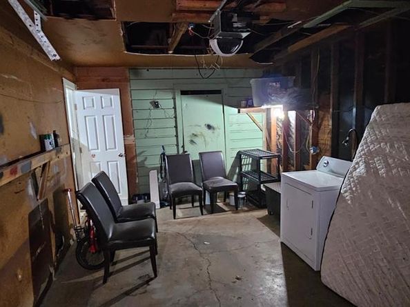 8442  Campanella Drive , Dallas Texas 75243