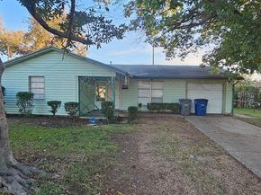 8442  Campanella Drive , Dallas Texas 75243