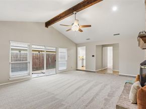 22  Doral Court , Pantego Texas 76013