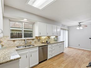 22  Doral Court , Pantego Texas 76013