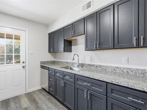 10650  Steppington Drive  236, Dallas Texas 75230