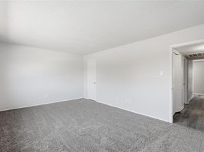 10650  Steppington Drive  236, Dallas Texas 75230