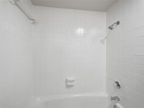 10650  Steppington Drive  236, Dallas Texas 75230