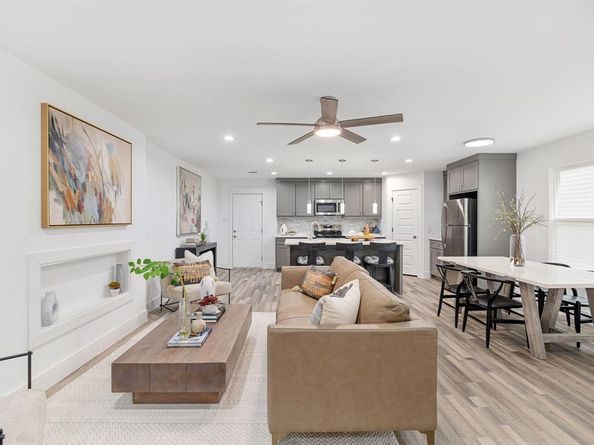 1611  Hudspeth Avenue , Dallas Texas 75216