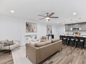 1611  Hudspeth Avenue , Dallas Texas 75216