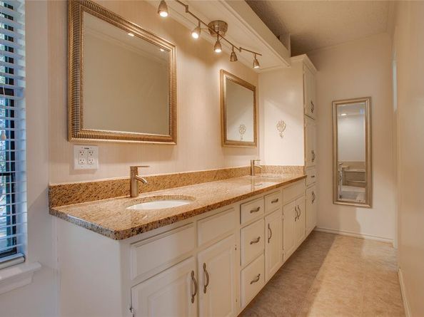 603  Mobley Road , Cedar Hill Texas 75104