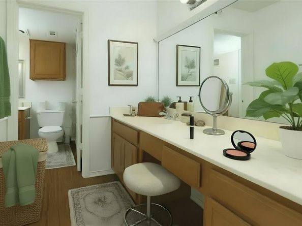 2104  Park Willow Lane  A, Arlington Texas 76011